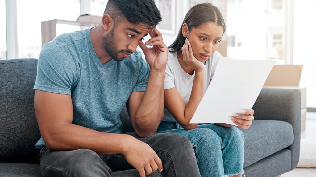 Sobreendeudamiento en Panamá: cómo proteger tu estabilidad financiera con Financiera Catalino